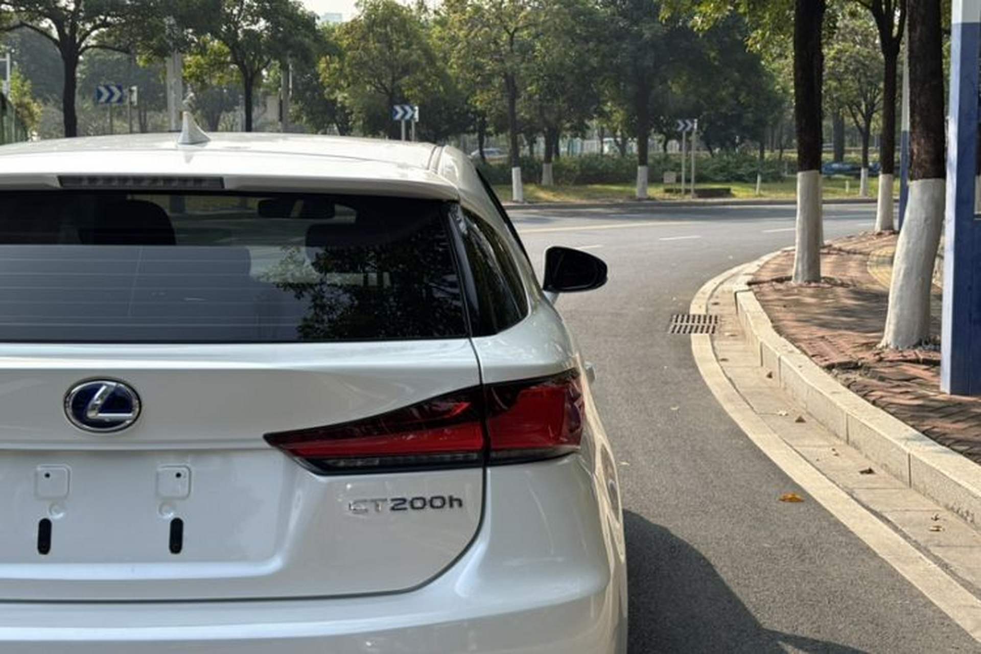 Used Lexus CT 2020 CT200h Elite Edition Monochrome Exterior 6