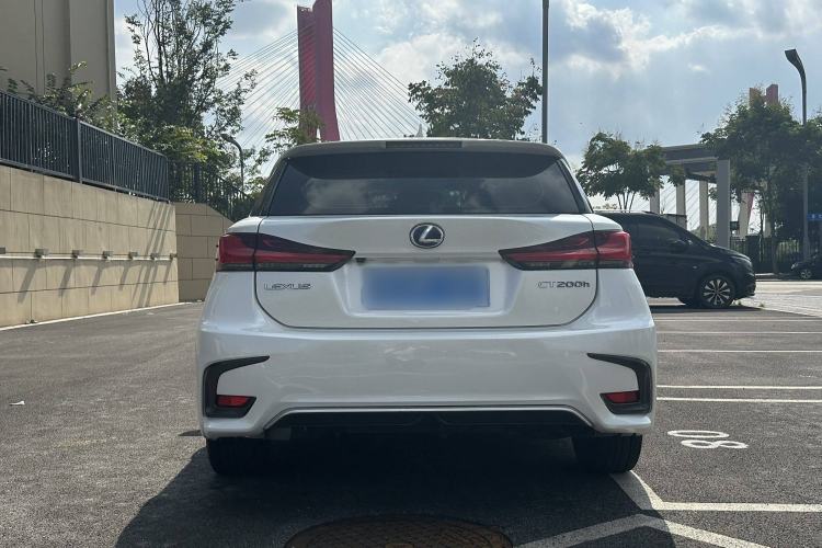 Used Lexus CT 2020 CT200h Comfort Edition Monochrome Exterior 8