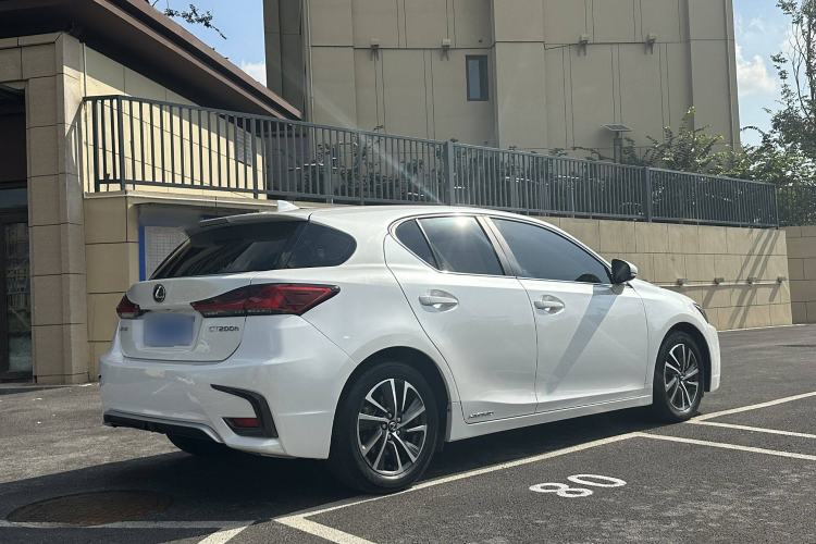 Used Lexus CT 2020 CT200h Comfort Edition Monochrome Exterior 9