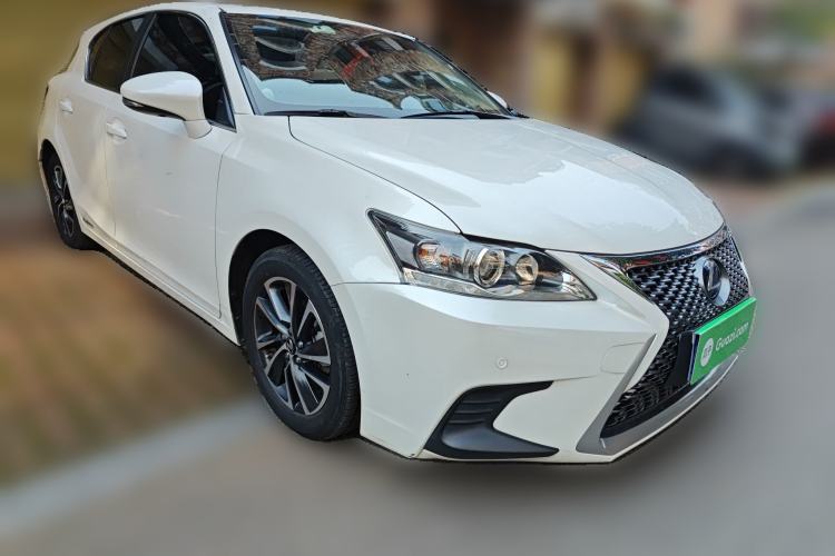 Used Lexus CT 2020 CT200h Elite Edition Monochrome Front Right 45 Deg