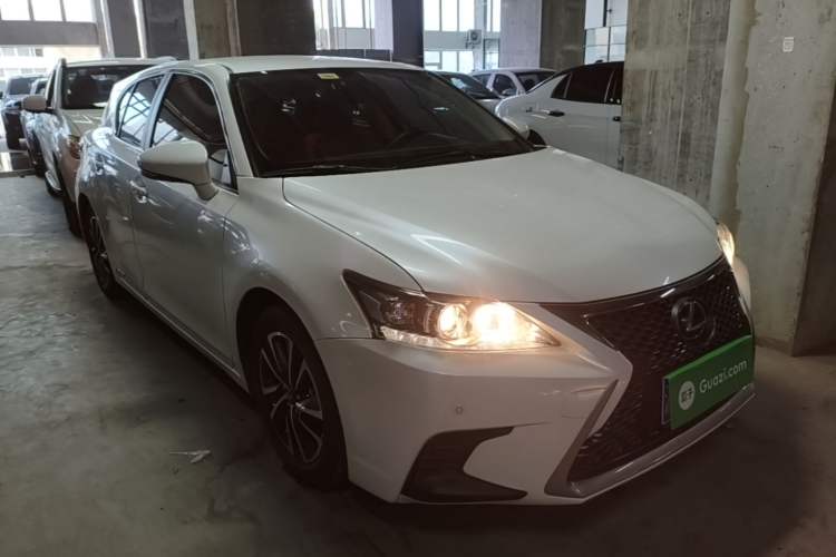 Used Lexus CT 2020 CT200h Elite Edition Monochrome Front Right 45 Deg