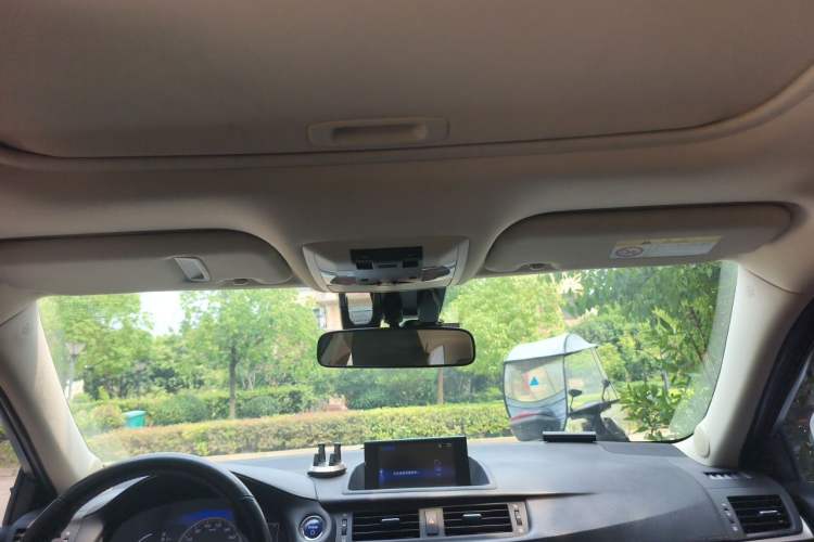 Used Lexus CT 2020 CT200h Comfort Edition Two-Tone Headliner