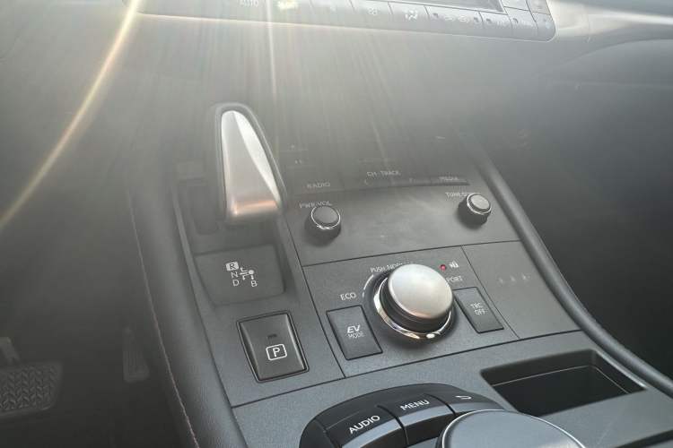 Used Lexus CT 2020 CT200h Comfort Edition Monochrome Interior 9