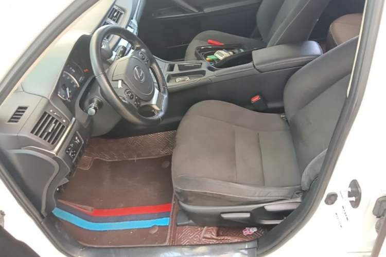 Used Lexus CT 2020 CT200h Elite Edition Monochrome Left Front Seat