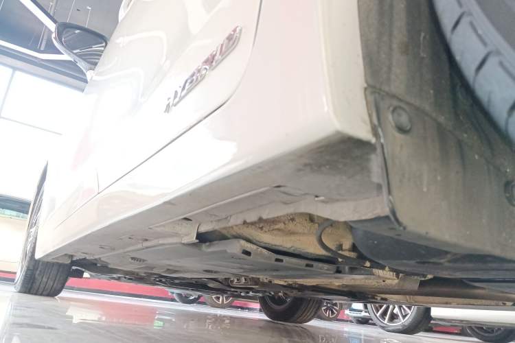 Used Lexus CT 2020 CT200h Comfort Edition Monochrome Left Side Sill