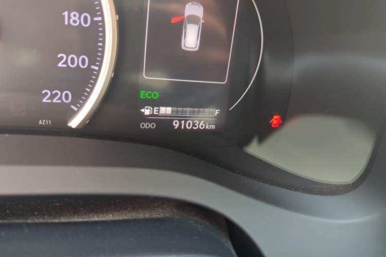 Used Lexus CT 2020 CT200h Elite Edition Monochrome Odometer Close Up