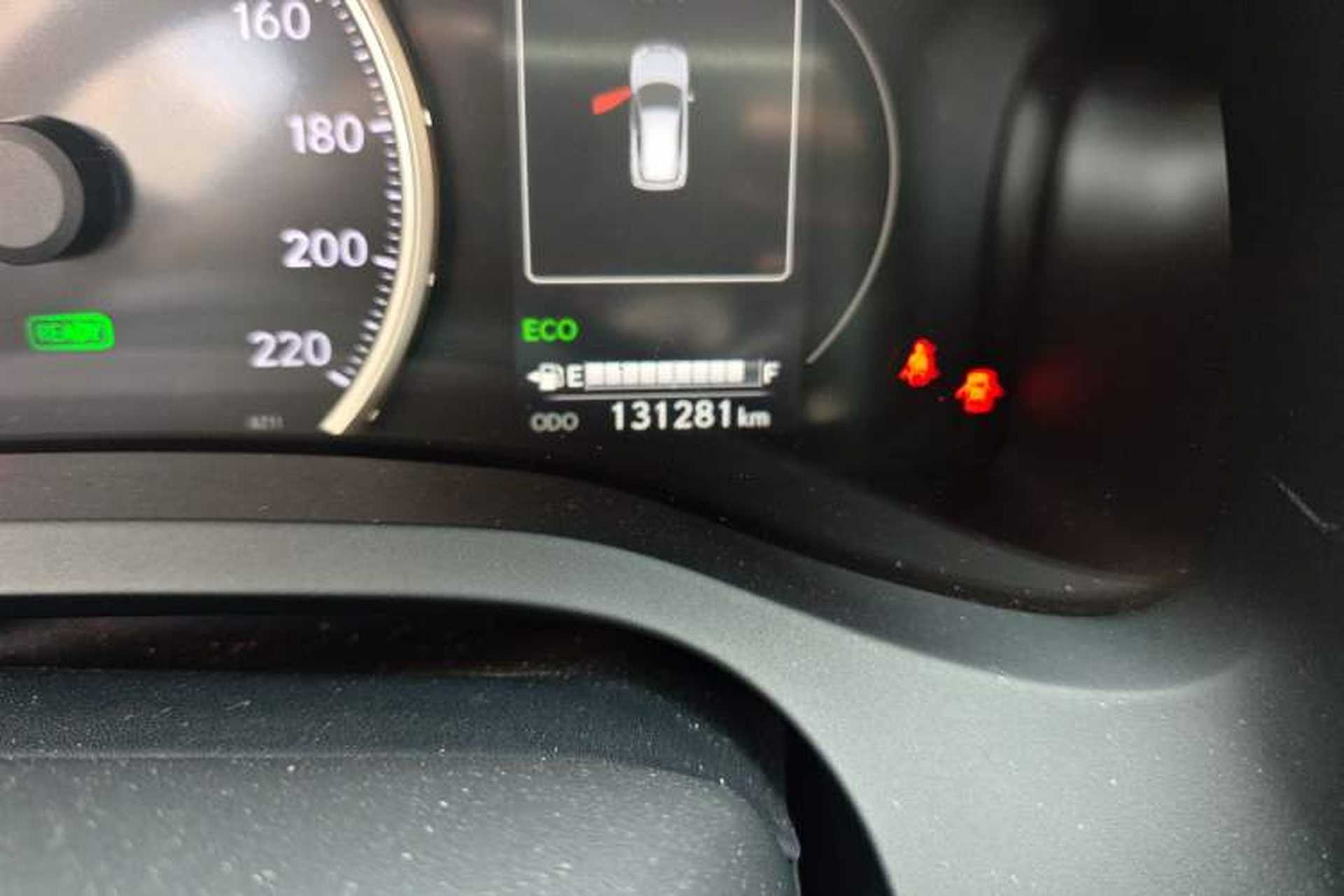Used Lexus CT 2020 CT200h Comfort Edition Monochrome Odometer Close Up