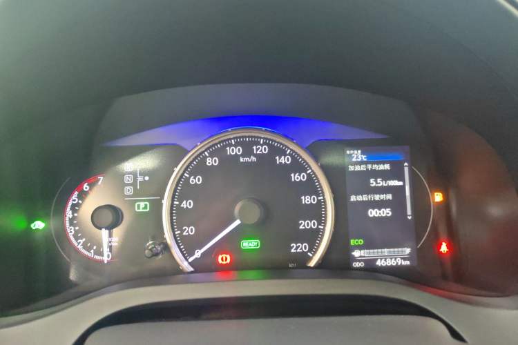 Used Lexus CT 2020 CT200h Comfort Edition Monochrome Odometer Close Up