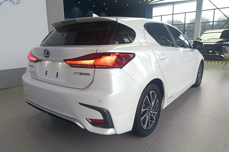 Used Lexus CT 2020 CT200h Comfort Edition Monochrome Rear Right 45 Deg