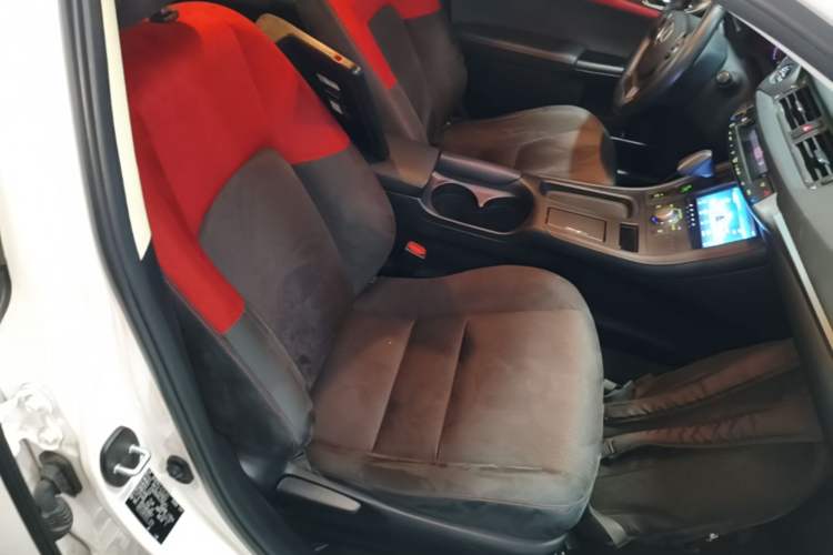 Used Lexus CT 2020 CT200h Elite Edition Monochrome Right Front Seat
