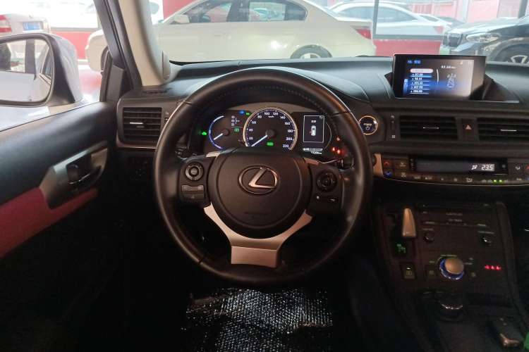 Used Lexus CT 2020 CT200h Comfort Edition Monochrome Steering Wheel