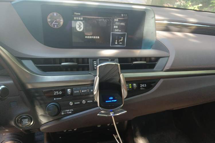 Used Lexus ES 2018 200 Luxury Edition China V Standard Audio And AC Panel