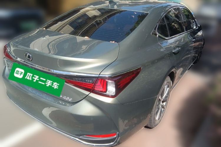 Used Lexus ES 2018 200 Luxury Edition China V Standard Exterior 5
