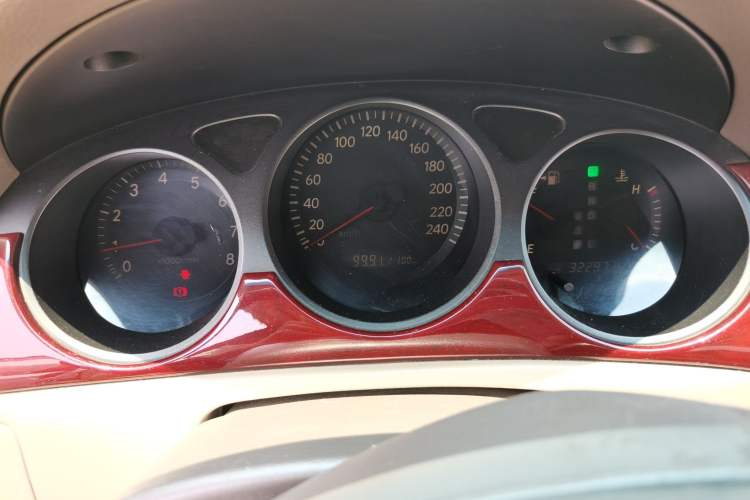 Used Lexus ES 2005 330 Instrument Cluster