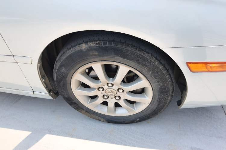 Used Lexus ES 2005 330 Right Front Wheel Hub