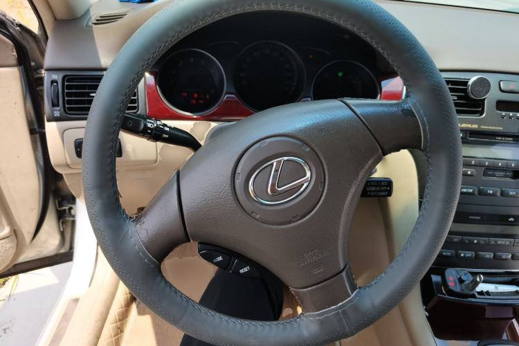 Used Lexus ES 2005 330 Steering Wheel