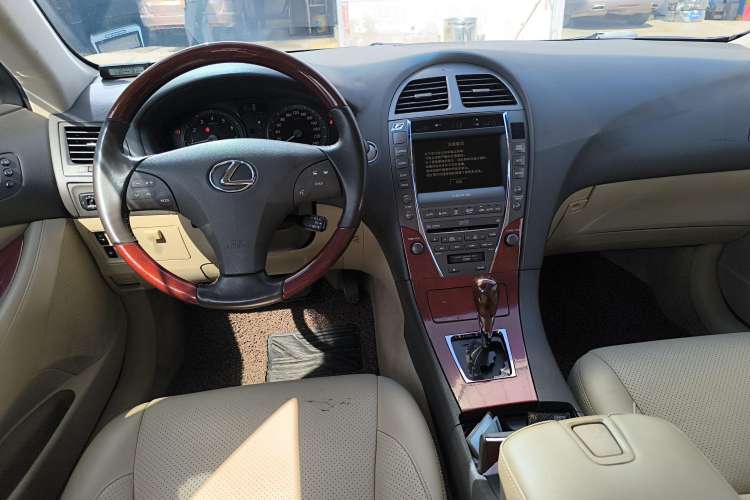 Used Lexus ES 2006 350 Center Console