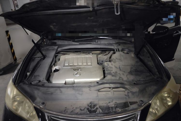 Used Lexus ES 2006 350 Engine Bay