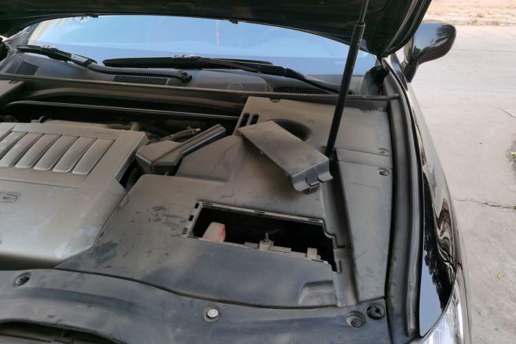 Used Lexus ES 2006 350 Luxury Edition Engine Bay Left