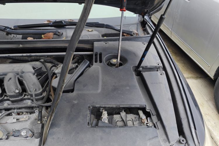 Used Lexus ES 2006 350 Engine Bay Left