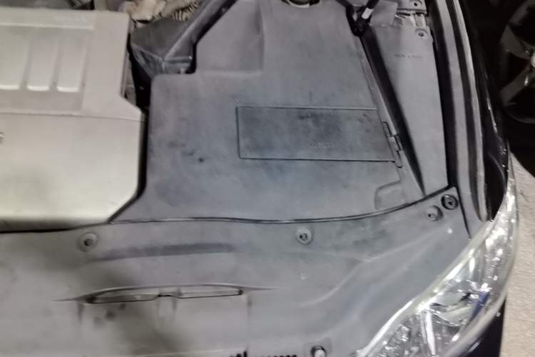 Used Lexus ES 2006 350 Luxury Edition Engine Bay Left