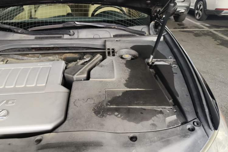 Used Lexus ES 2006 350 Engine Bay Left