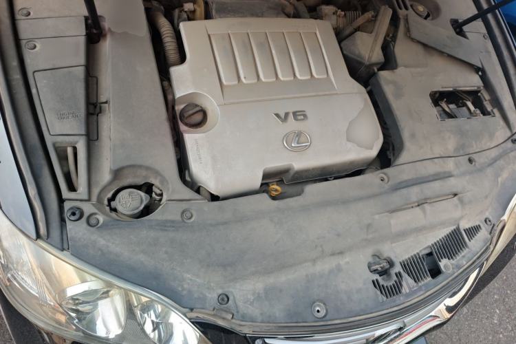 Used Lexus ES 2006 350 Engine Bay
