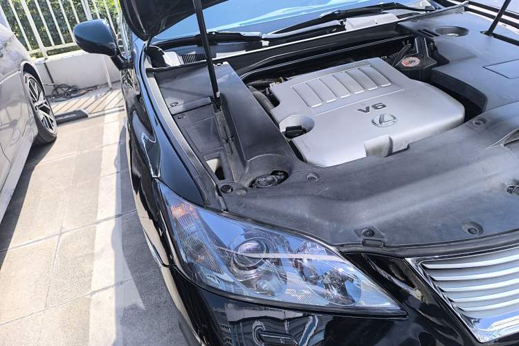 Used Lexus ES 2006 350 Engine Bay Right
