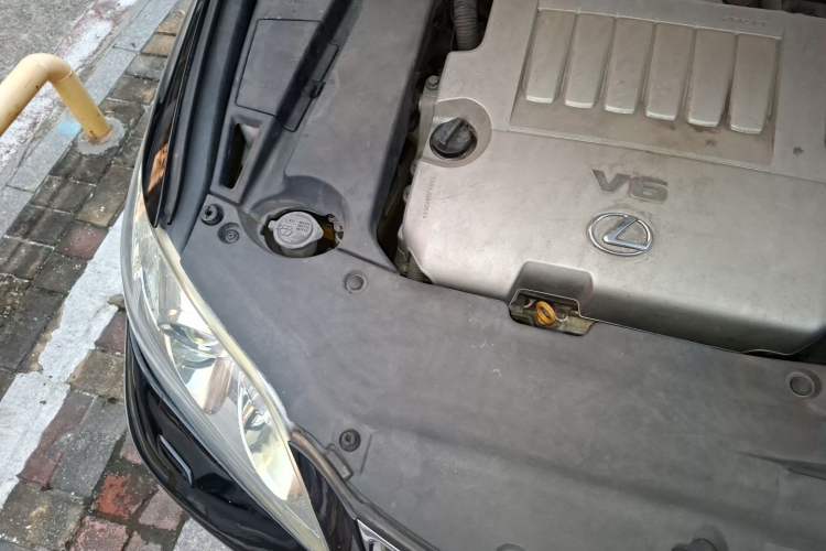 Used Lexus ES 2006 350 Engine Bay Right