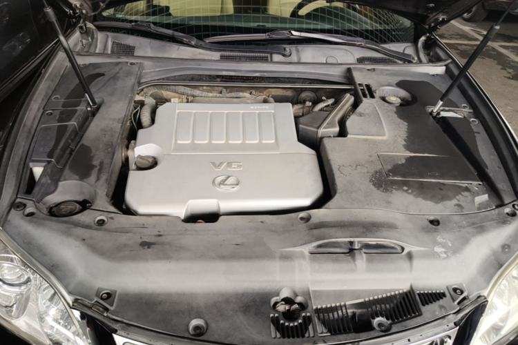 Used Lexus ES 2006 350 Engine Bay