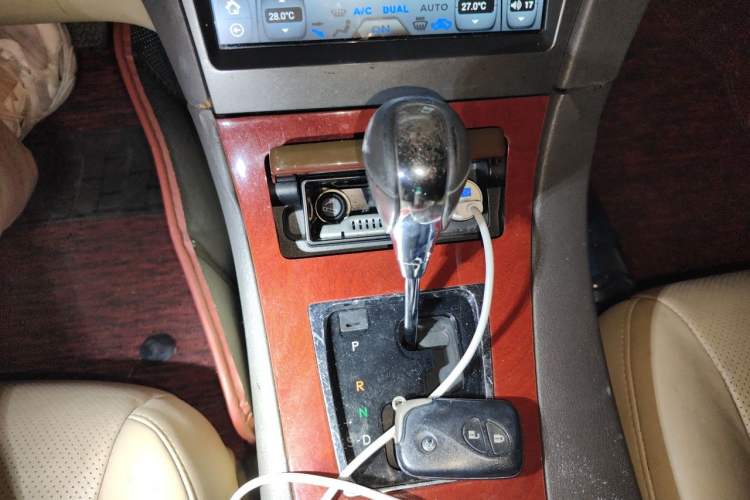 Used Lexus ES 2006 350 Gear Lever