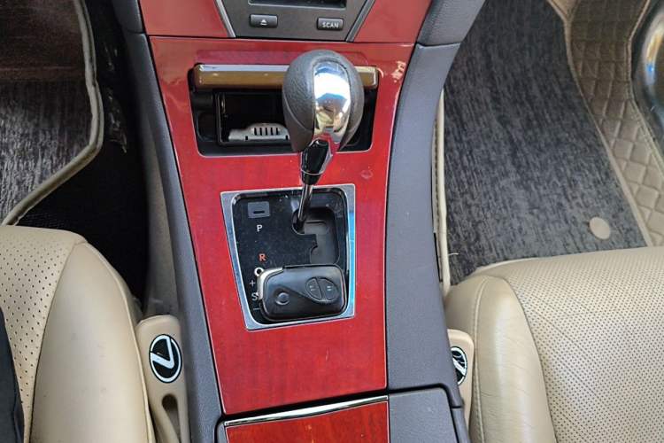 Used Lexus ES 2006 350 Luxury Edition Gear Lever