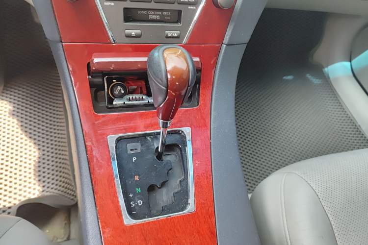 Used Lexus ES 2006 350 Luxury Edition Gear Lever