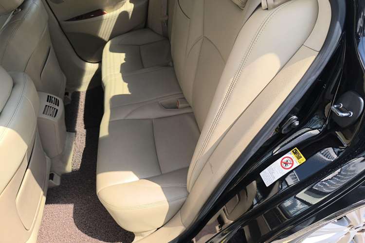 Used Lexus ES 2006 350 Left Rear Seat
