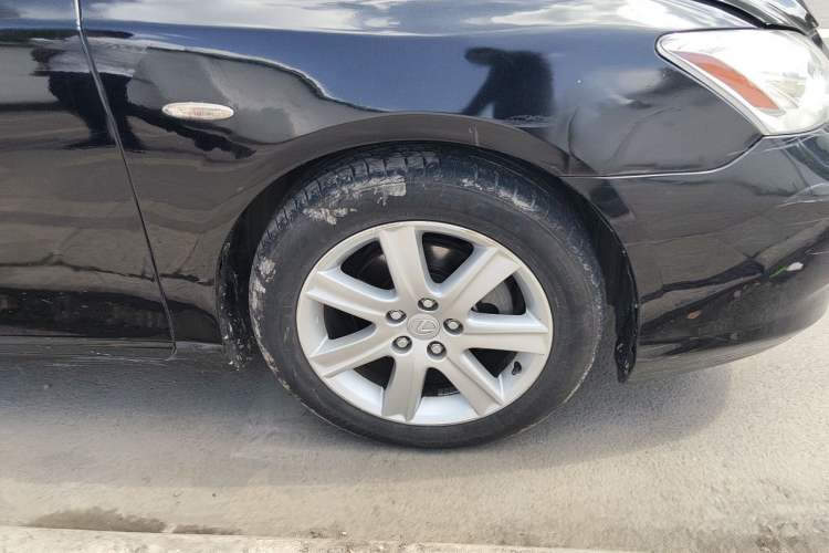 Used Lexus ES 2006 350 Right Front Wheel Hub