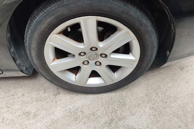 Used Lexus ES 2006 350 Right Front Wheel Hub