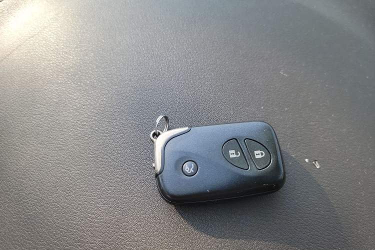 Used Lexus ES 2006 350 Luxury Edition Vehicle Key