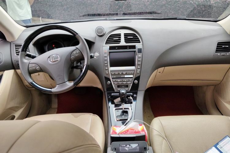 Used Lexus ES 2006 350 Luxury Edition Center Console