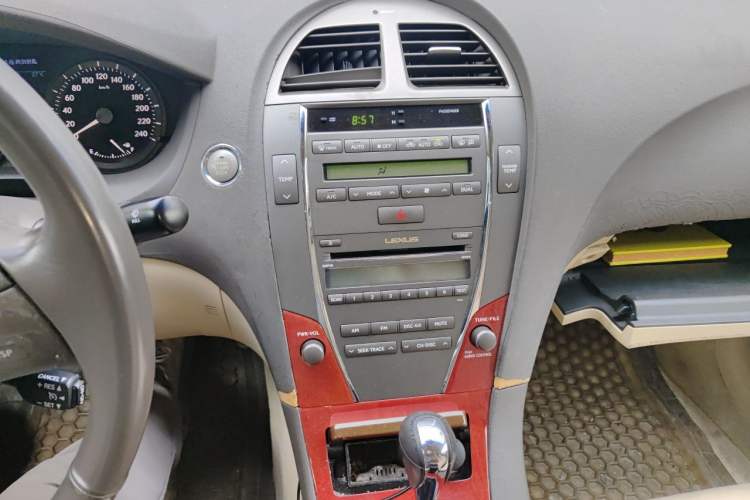 Used Lexus ES 2006 350 Audio And AC Panel