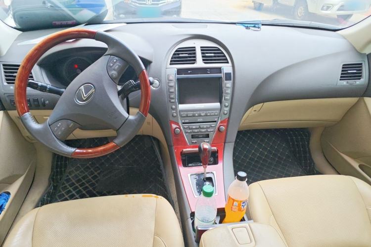 Used Lexus ES 2006 350 Luxury Edition Center Console