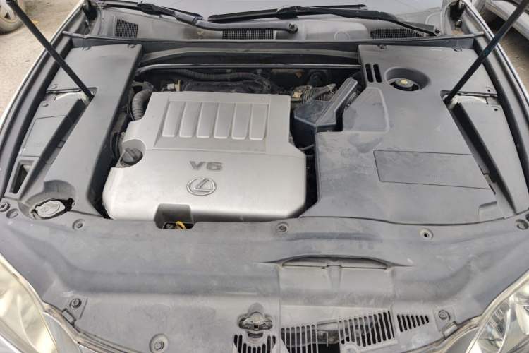 Used Lexus ES 2006 350 Engine Bay
