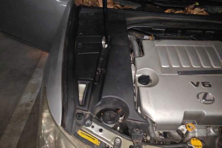 Used Lexus ES 2006 350 Engine Bay Right