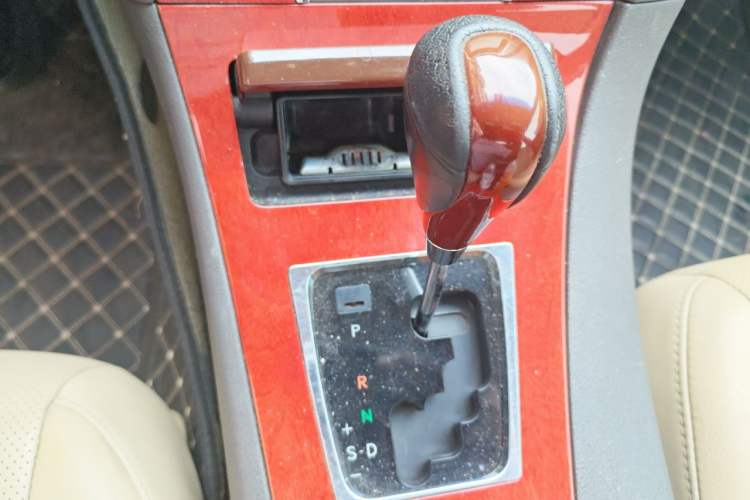 Used Lexus ES 2006 350 Luxury Edition Gear Lever