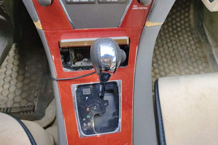 Used Lexus ES 2006 350 Gear Lever