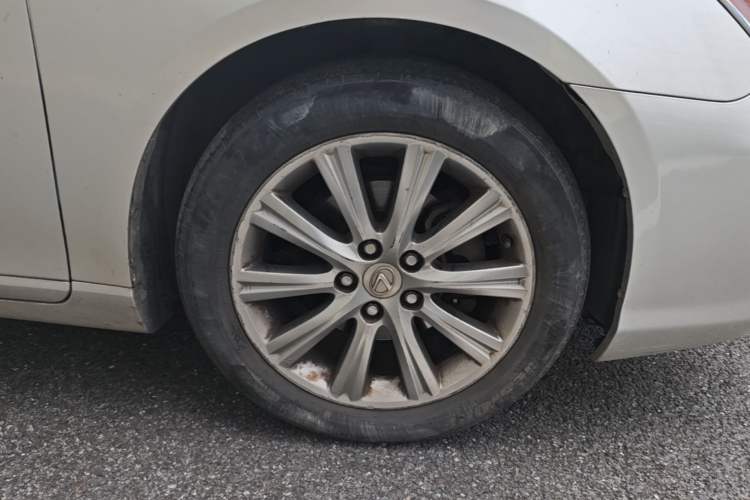 Used Lexus ES 2006 350 Luxury Edition Right Front Wheel Hub