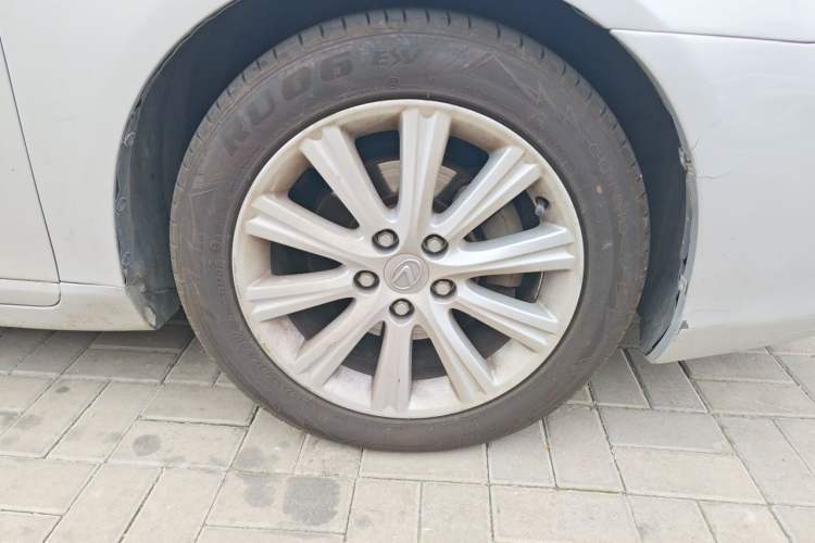 Used Lexus ES 2006 350 Luxury Edition Right Front Wheel Hub