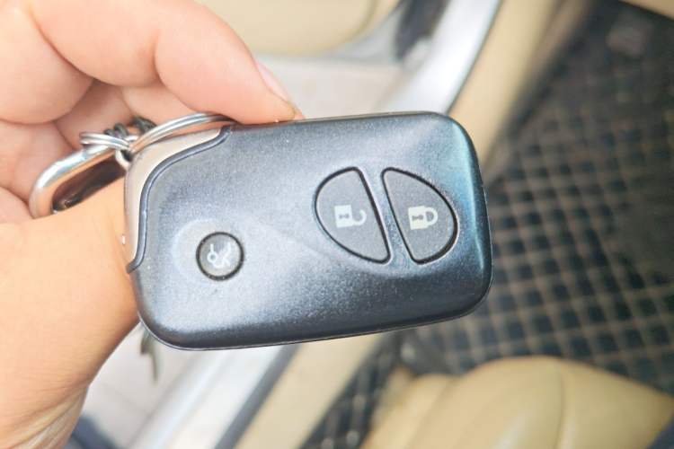 Used Lexus ES 2006 350 Luxury Edition Vehicle Key