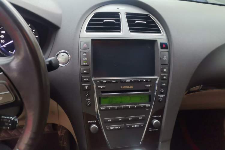 Used Lexus ES 2010 240 Elegant Edition Audio And AC Panel
