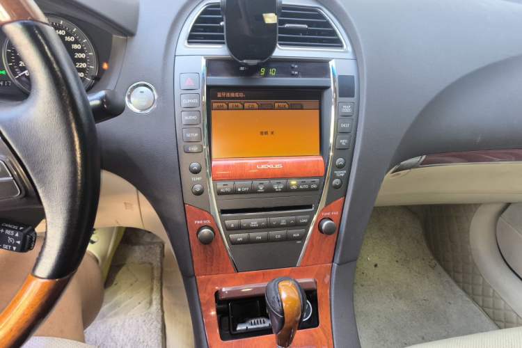 Used Lexus ES 2010 240 Luxury Edition Audio And AC Panel
