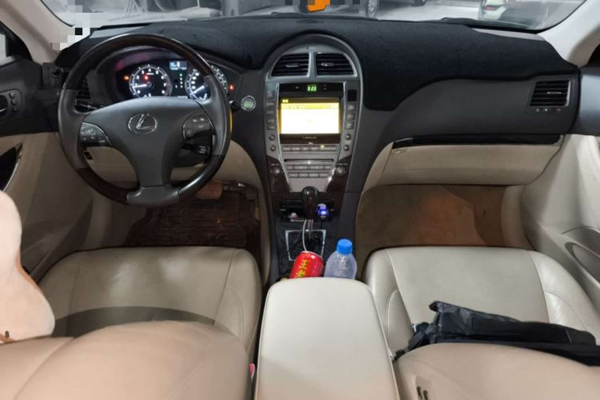 Used Lexus ES 2010 240 Luxury Edition Center Console
